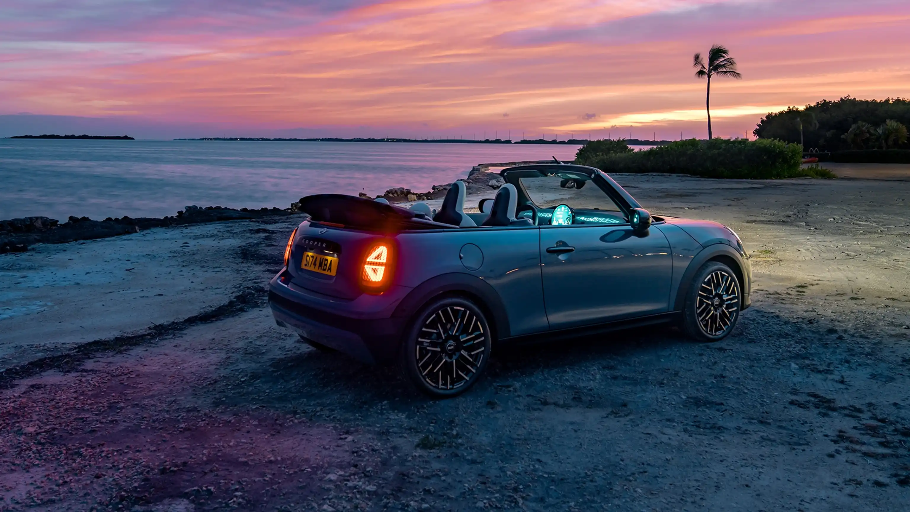 MINI Cooper Cabrio – oversikt – sett bakfra
