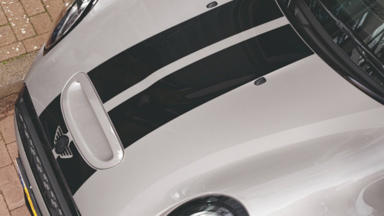 Tilbehør til MINI – mini sportsstriper – piano black