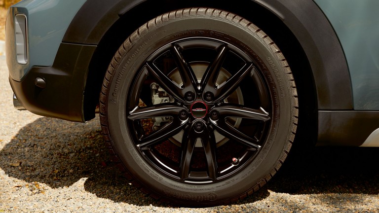 Tilbehør til MINI – mini originale sommerhjul – 18'' JCW Grip-eke 815