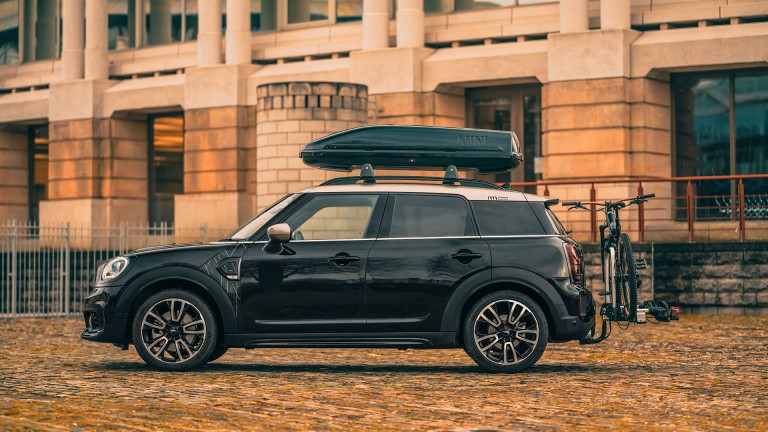 MINI vår og sommer – mini takboks 320 black