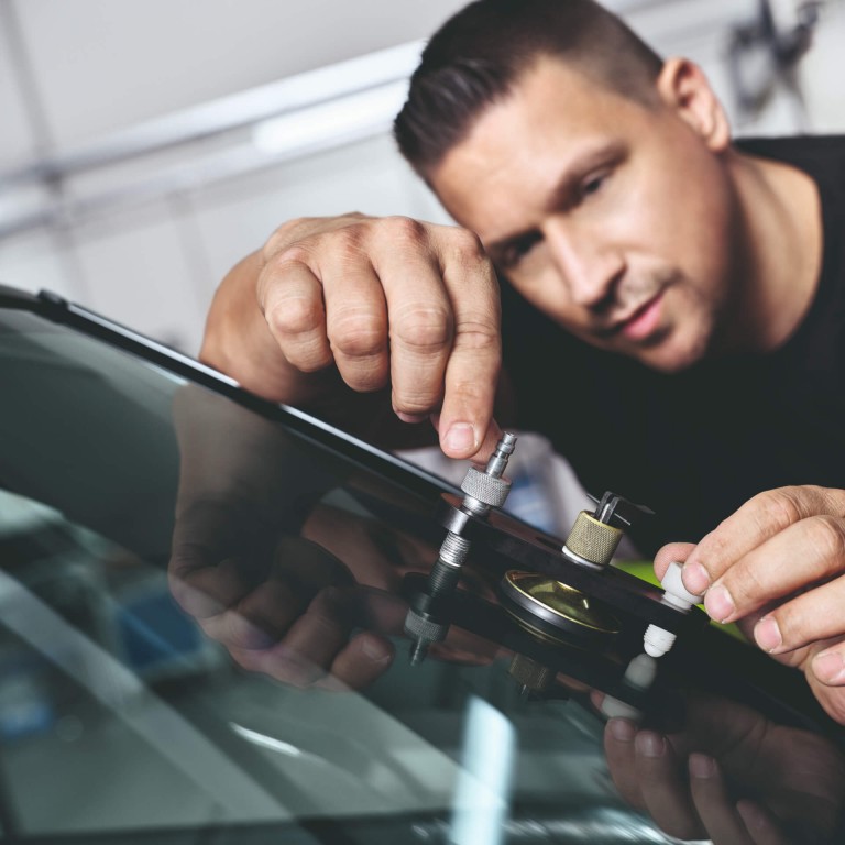 MINI Service – skade og reparasjon – sertifisert mekaniker for MINI